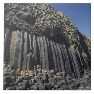 Azulejo Columnas de basalto por la cueva de Fingal, Staffa