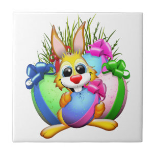 Azulejo Conejo divertido mordiendo un huevo de Pascua