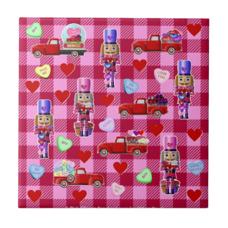 Azulejo Criticadores de nueces y pequeños camiones rojos S