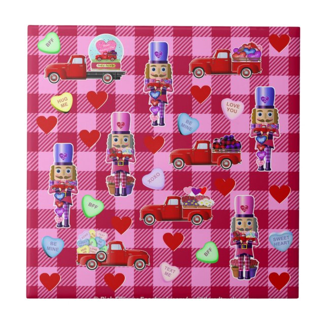 Azulejo Criticadores de nueces y pequeños camiones rojos S (Frente)