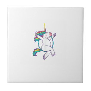 Azulejo Cute Unicorn en un Aro Aéreo - Ilustración Mágica