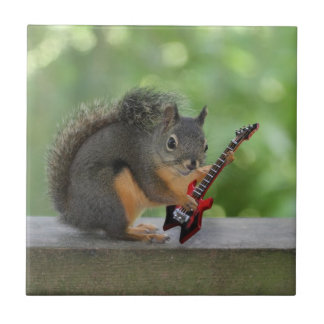 Azulejo De Cerámica Ardilla que toca la guitarra eléctrica