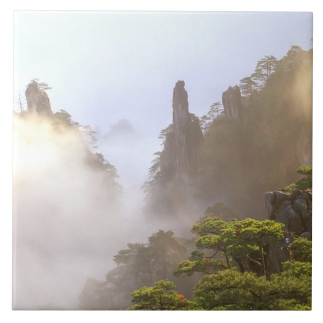 Azulejo De Cerámica Asia, China, Huanshan. La montaña amarilla en (Frente)
