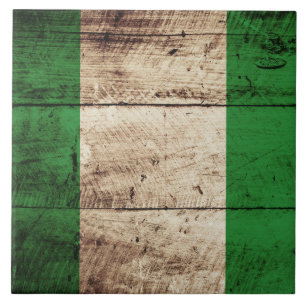 Azulejo De Cerámica Bandera de Nigeria en grano de madera viejo