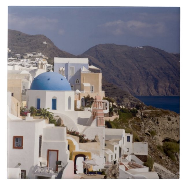 Azulejo De Cerámica Bonita aldea de Oia con edificios blancos (Frente)