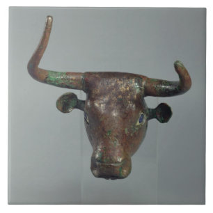 Azulejo De Cerámica Cabeza de un toro, con la inscripción sumeria