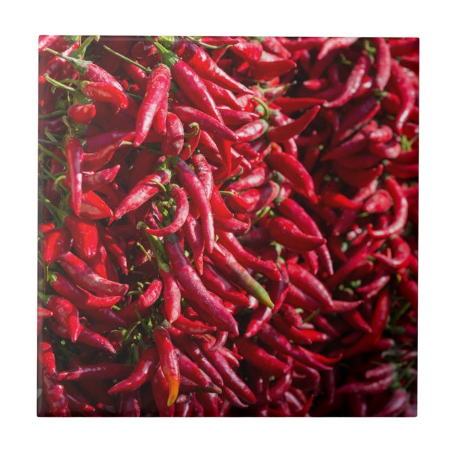 Azulejo De Cerámica Chili Rojo Picante En La Ciudad De Kalocsa (Frente)