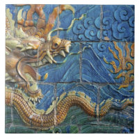 China, Shanxi, Datong, pared de nueve dragones