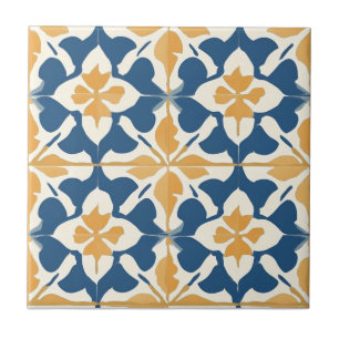 Azulejo de cerámica con patrón azul y dorado