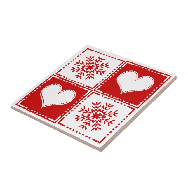 Azulejo De Cerámica Copos de nieve elegantes y corazones rojos y (Lado)