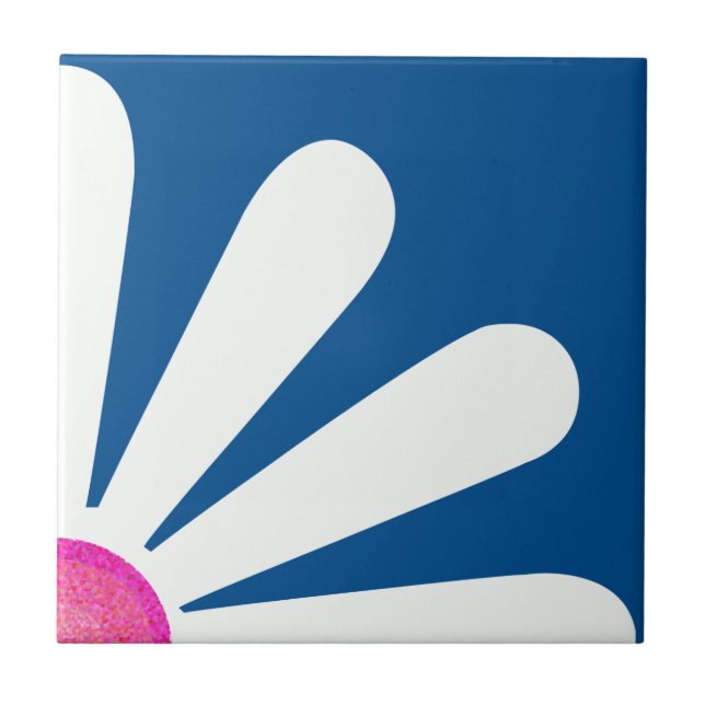 Azulejo De Cerámica Cuarto de margarita blanca, centro rosado sobre az (Frente)