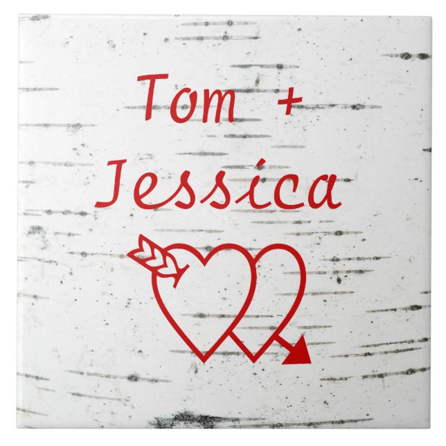 Azulejo De Cerámica Dos corazones en un baúl de abedul (Frente)