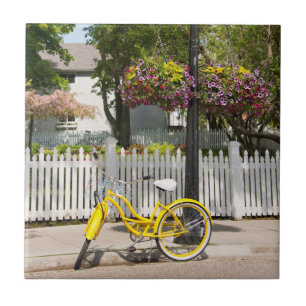Azulejo De Cerámica EE. UU., Michigan, Isla Mackinac. Bicicleta amaril