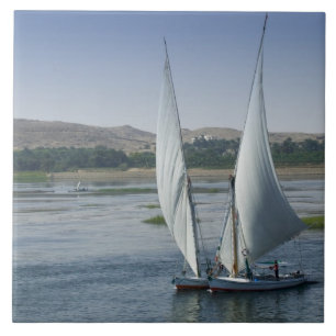 Azulejo De Cerámica El río Nilo y los barcos de vela utilizados como