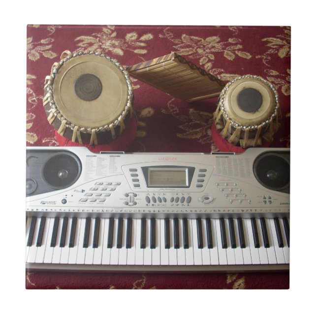 Azulejo De Cerámica Esquina creativa: Tapiz musical (Frente)