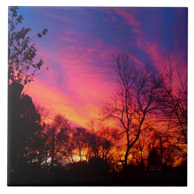 Azulejo De Cerámica Fiery Sunset a través de los árboles (Frente)