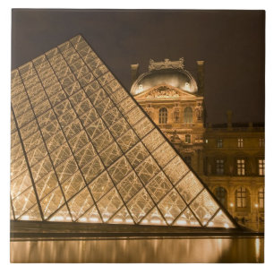 Azulejo De Cerámica Francia, París. El Louvre al anochecer. Crédito 2