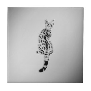 Azulejo De Cerámica Gato Savannah Sorprendido por la Plata
