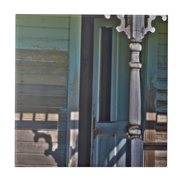 Azulejo De Cerámica Granja vieja, abandonada (Frente)