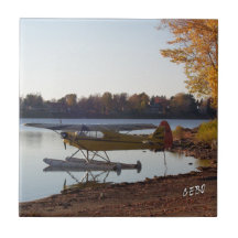 Hidroavión por el lago