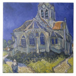 Azulejo De Cerámica Iglesia de Auvers por Vincent van Gogh<br><div class="desc">Vincent Willem van Gogh fue un pintor post-impresionista de origen holandés cuyo trabajo —notable por su belleza áspera, honestidad emocional y color audaz— tuvo una influencia de largo alcance en el arte del siglo XX. Después de años de ansiedad dolorosa y frecuentes episodios de enfermedad mental, murió a los 37...</div>