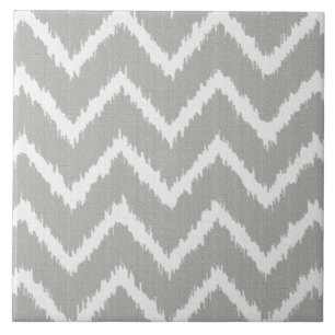 Azulejo De Cerámica Ikat Chevrons - gris plateado y blanco