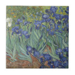 Azulejo De Cerámica Iris por las flores azules del iris de Van Gogh<br><div class="desc">Cortesía de imagen de Digitaces del programa contento abierto del Getty. Los iris de Van Gogh son una pintura impresionista francesa hermosa de Vincent van Gogh. En mayo de 1889, después de episodios de la uno mismo-mutilación y de la hospitalización, Vincent van Gogh eligió entrar en un asilo en el...</div>