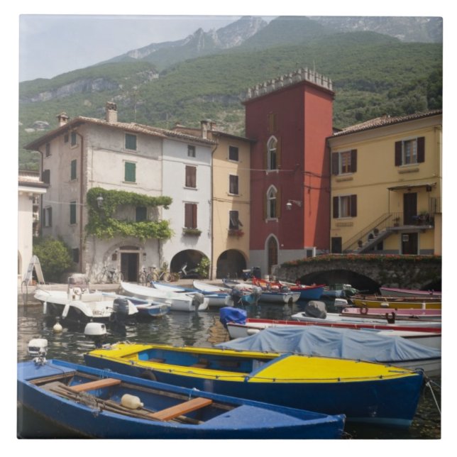 Azulejo De Cerámica Italia, provincia de Verona, Malcesine. Casona vie (Frente)