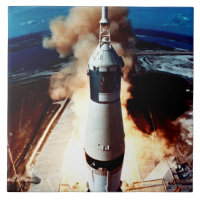 Lanzamiento de un Rocket 2