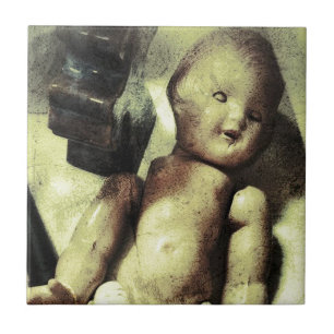 Azulejo De Cerámica Muñeca espeluznante