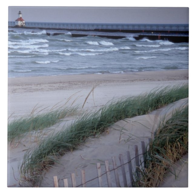 Azulejo De Cerámica NA, EE.UU., Michigan, Berrien County, St. Joseph, (Frente)