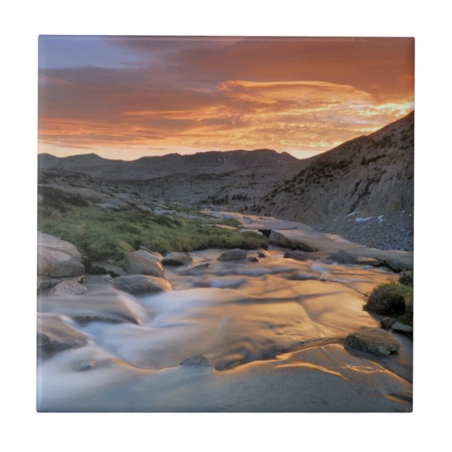 Azulejo De Cerámica Onda de Sierra sobre Yosemite (Frente)