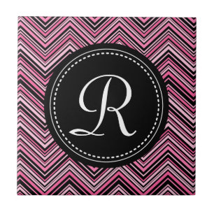 Azulejo De Cerámica Patrón Monogramado De Chevron Tribal Negro Rosa