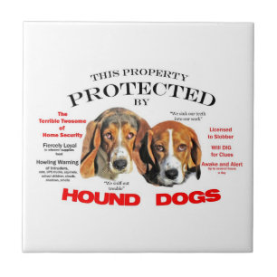 Azulejo De Cerámica Protegido por perros hondos