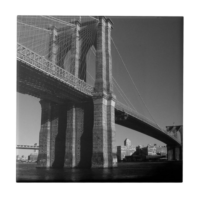 Azulejo De Cerámica Puente de Brooklyn Blanco y Negro (Frente)