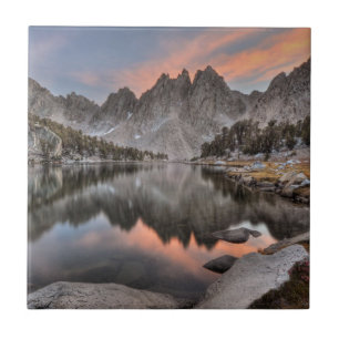 Azulejo De Cerámica Reflexiones de los pináculos de Kearsarge de la