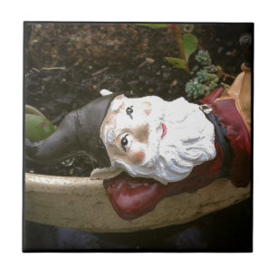 Azulejo De Cerámica Solo Chillin, un gnomo de jardín