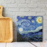 Azulejo De Cerámica Starry Night Vincent van Gogh<br><div class="desc">Baldosa cerámica decorativa con Starry Night (1889),  pintura petrolera post-impresionista de Vincent van Gogh (1853-1890). Pintura que representa las vistas al exterior de la ventana de la habitación de Van Gogh en el sanatorio de Saint-Remy-de-Provence,  al sur de Francia.</div>