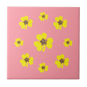 Azulejo De Cerámica Tapones rosados y amarillos de primavera para la c