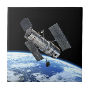 Azulejo De Cerámica Telescopio Espacial Hubble en órbita terrestre Fot