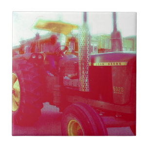 Azulejo De Cerámica Tractor en un desfile