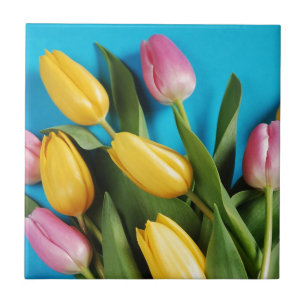 Azulejo De Cerámica Tulipanes rosados y amarillos hermosos de la