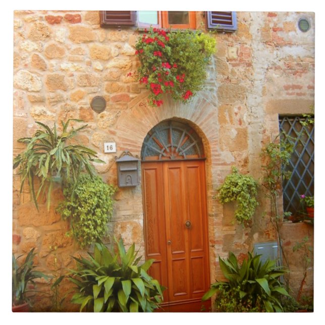 Azulejo De Cerámica Un gato busca la entrada a su casa en Pienza, Ital (Frente)