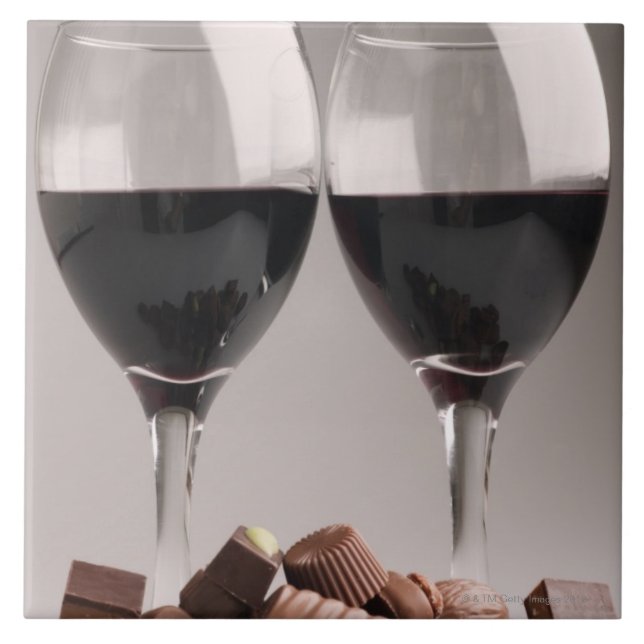 Azulejo De Cerámica vino rojo con los chocolates (Frente)