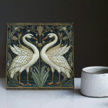 Azulejo Decoración Art Deco Cisne Pared Decoración Art Nou<br><div class="desc">¡Bienvenidos a CreaTile! Aquí encontrará diseños de baldosas hechos a mano que he hecho personalmente artesanalmente y vintage baldosas de barro cerámico y porcelana, ya sean manchadas o naturales. Me encanta diseñar productos de cerámica y azulejos, con la esperanza de darte una manera de transformar tu hogar en algo que...</div>