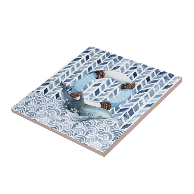 Azulejo Delfín y salvavidas sobre el patrón marítimo (Lado)