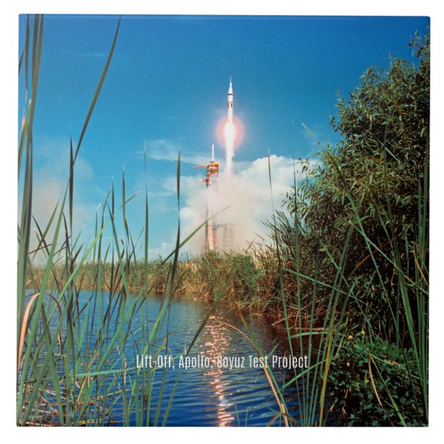 Azulejo Despegue-Apollo, Proyecto de prueba Soyur, (Frente)