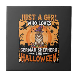 Azulejo Diseño de niña de Halloween con pastor alemán bruj