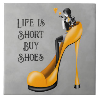 Azulejo Diva de la moda en Stiletto dorado 