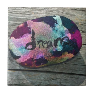 Azulejo Dream Rock pinté con alcohol y tinta india.
